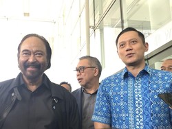 Surya Paloh Usai Makan Bareng AHY: Koalisi Sedang Sesuaikan Frekuensi