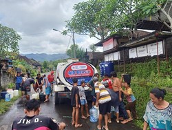 Usai Banjir Bandang, Warga Mendoyo Jembrana Krisis Air Bersih