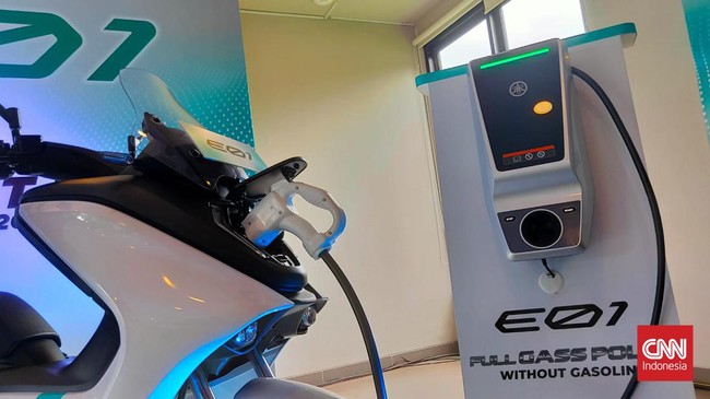 Yamaha E01 memberi gambaran seperti apa jadinya kalau Nmax jadi motor listrik.
