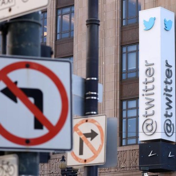 img-title Definisi Emas Bakalan Tetap Emas di Manapun, Karyawan Twitter yang Kena PHK Diincar Perusahaan Teknologi