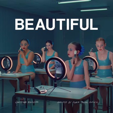 Lirik Lagu Beautiful - Christina Aguilera