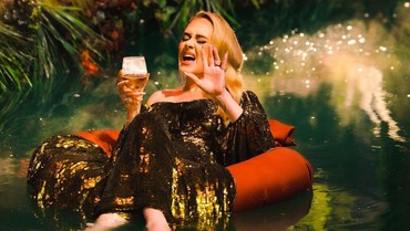 Lirik Lagu I Drink Wine - Adele