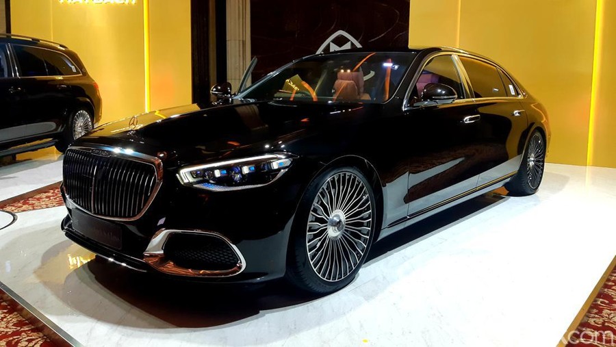 Mercedes-Maybach S-Class