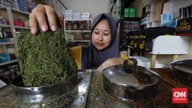 FOTO: Kenaikan Cukai Tembakau di Depan Mata, Harga Rokok Bakal Mahal