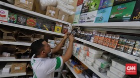 Cukai Rokok Naik, Perokok Pilih Kurangi Konsumsi Dibanding Berhenti