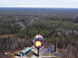 Simulasi Serangan Nuklir di Rusia Dipantau Putin dari Ruang Kendali