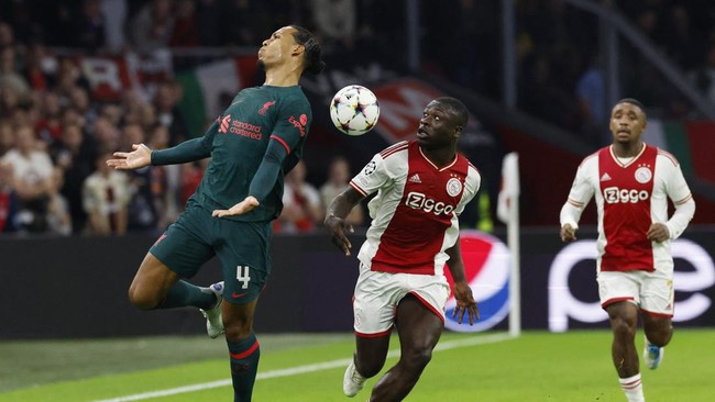 Liverpool mengalahkan Ajax dalam laga pekan kelima Liga Champions di Stadion Johan Cruyff Arena, Kamis (27/10) dini hari waktu Indonesia.