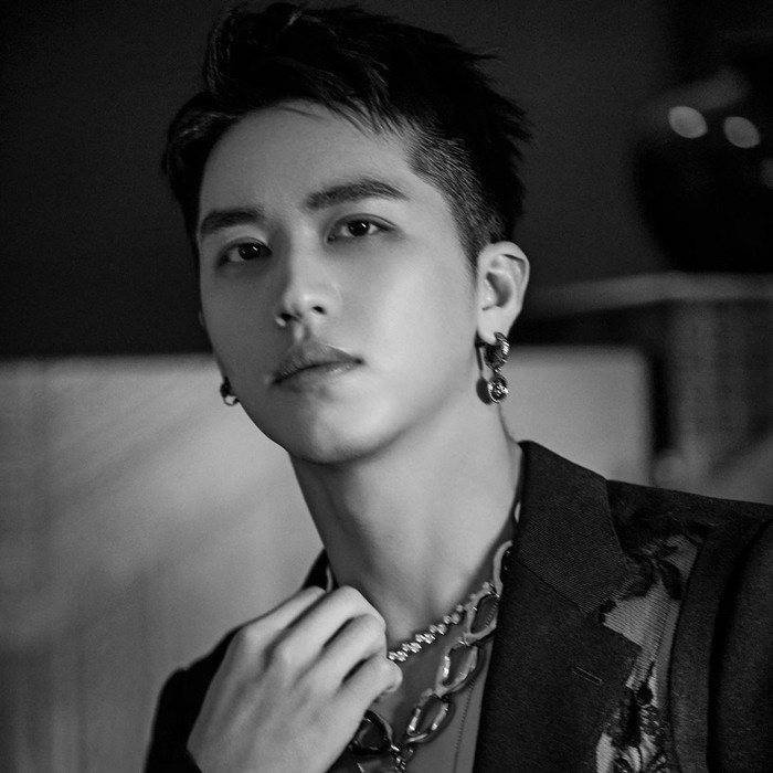 Timmy Xu sendiri adalah nama internasional dari Xu Wei Zhou. Aktor Tiongkok satu ini lahir di Shanghai pada 20 Oktober 1994. Sudah terkenal hingga kancah internasional, Timmy sudah memulai karir sejak 2015./ Foto: Instagram.com.timmyxu