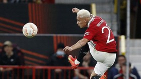 img-title Legenda MU Bareng-bareng Serang Antony