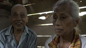 Bantu Suami Istri Renta yang Terpaksa Hidup di Tengah Hutan Sulbar