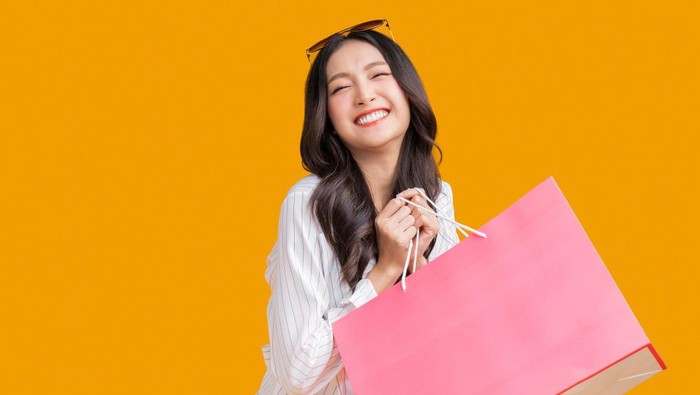 img-title Sering Berkedok Self Reward, Ini 5 Jebakan Gaya Hidup yang Kadang Bikin Dompetmu 'Menjerit'