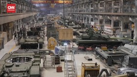 VIDEO: Terus Gempur Ukraina, Rusia Kebut Produksi Senjata