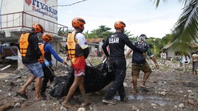 FOTO: Amuk Badai Nalgae di Filipina Tewaskan 72 Orang