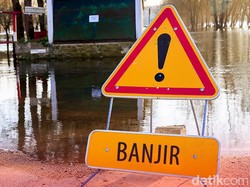 Hujan Merata di Jateng Hari ini, Waspada Bencana Banjir dan Hujan Es