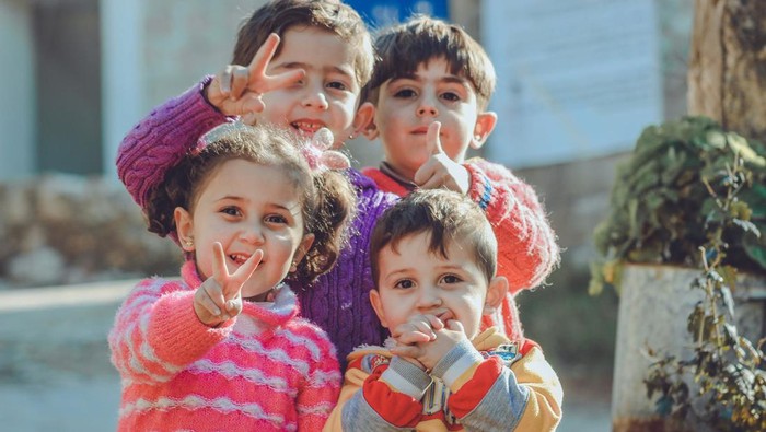 Nggak Cuma Menggemaskan, 4 Hal Sederhana tapi Bermakna Besar Ini Bisa Kamu Pelajari dari Seorang Anak Kecil, Cek! Nggak Cuma Menggemaskan, 4 Hal Sederhana tapi Bermakna Besar Ini Bisa Kamu Pelajari dari Seorang Anak Kecil, Cek!