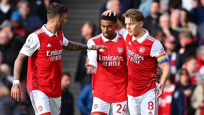 Reiss Nelson diturunkan secara dadakan dalam laga Arsenal vs Nottingham Forest namun ia sukses membuat kejutan apik di laga tersebut.