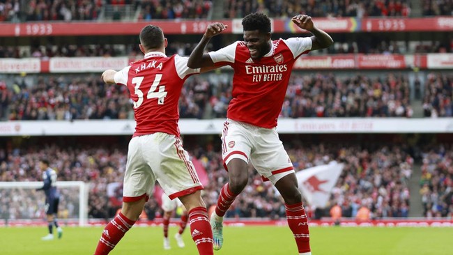 Arsenal berhasil mengalahkan Nottingham Forest dengan skor telak dalam laga Liga Inggris di Stadion Emirates, Minggu (30/10).