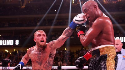 img-title Silva Roboh di Ronde 8, Jake Paul Menang Angka Mutlak