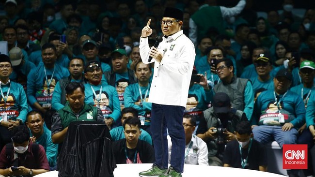 Ketum PKB Cak Imin mengungkap bakal menemui Golkar untuk mengajak bergabung koalisi.