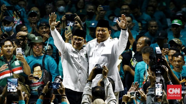 Cak Imin merespons isu koalisi PKB-Gerindra dengan mengusung Prabowo Subianto sebagai capres berpotensi bubar sebelum Pilpres 2024.