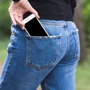 Cara Buat Saku Tambahan di Baju agar Makin Fungsional dan Modis