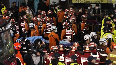 img-title Kesaksian Korban Cedera Tragedi Itaewon: Situasi Sangat Tragis