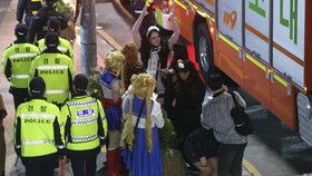Ramai Industri Hiburan Korea Batalkan Acara Usai Tragedi Itaewon