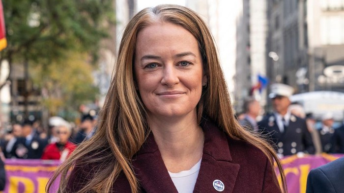Pertama Kali dalam Sejarah, Pemadam Kebakaran New York Dipimpin oleh Perempuan, Ini Sosoknya! Pertama Kali dalam Sejarah, Pemadam Kebakaran New York Dipimpin oleh Perempuan, Ini Sosoknya!