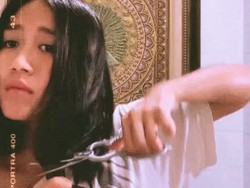 Chef Renatta Potong Rambut Sendiri Pakai Gunting Dapur, Begini Hasilnya