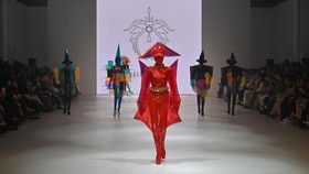 Nyalang Ramuan Mode dari 3 Ksatria di Dewi Fashion Knights