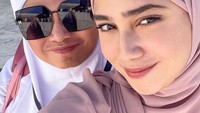 <p>Syifa Hadju memang terlihat lebih menawan selama di sana, ya. Bagaimana menurut Bunda? (Foto: Instagram @syifahadjureal)</p>