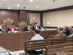 Husni Fahmi dan Isnu Edhi Divonis 4 Tahun Bui di Kasus Korupsi e-KTP