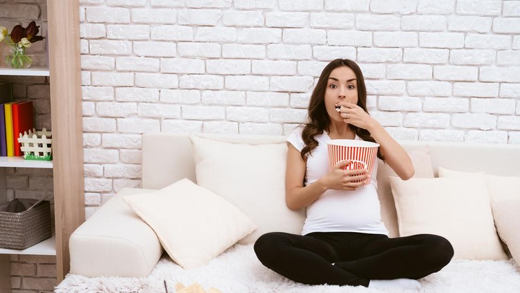 ibu hamil nonton film horor ibu hamil nonton film horor