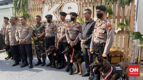 Fadil Sebar Anjing K9 Sisir Narkoba Kampung Bahari, Ambon dan Boncos