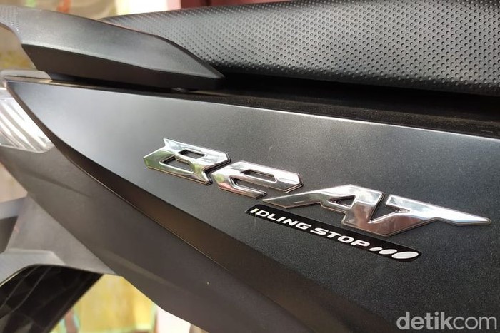 Logo Honda BeAT Deluxe.