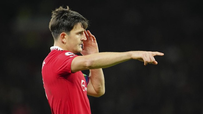 Harry Maguire disebut meminta uang kompensasi sebesar 15 juta poundsterling alias Rp292 miliar pada Manchester United yang menginginkannya hengkang.