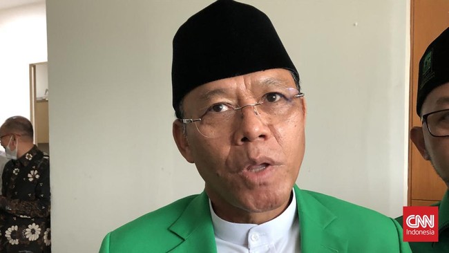 Guruh Tirta Lunggana mengaku kecewa dengan surat keputusan (SK) terkait kepengurusan baru yang dikeluarkan Plt Ketua Umum PPP, Muhammad Mardiono.