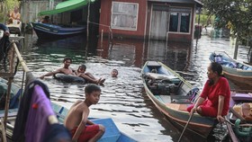 FOTO: Banjir Rendam Kotawaringin Barat Kalteng Sebulan Terakhir