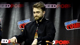 Daniel Radcliffe Bantah Rumor Gantikan Hugh Jackman Jadi Wolverine