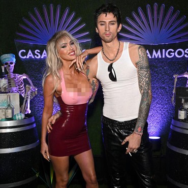 Isu Selingkuh, Megan Fox dan MGK Kini Mesra Lagi