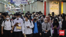 FOTO: Mengejar Lowongan, Menekan Pengangguran