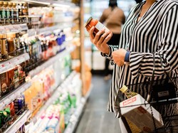 7 Rahasia Supermarket Ini Disembunyikan dari Pelanggannya