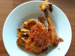 3 Resep Ayam Khas Rumah Makan Padang yang Jadi Favorit Banyak Orang