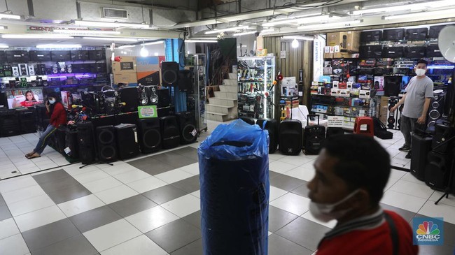 Dua Lipa Gugat Samsung Rp261 Miliar — Foto di Boks TV Tanpa Izin, Hak Cipta Jadi Sorotan