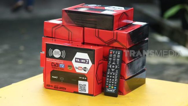 Siaran TV Analog Mati Total, Bagi-bagi STB Gratis Dikebut