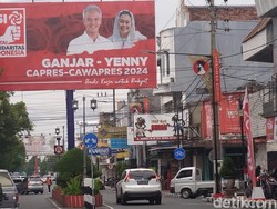 PSI Kini Mesra dengan Prabowo, Bagaimana Nasib Baliho Dukung Ganjar?