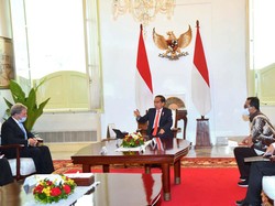 Jokowi Minta Boeing Kerjasama dengan PTDI, Targetkan Capai Rp 1 Triliun
