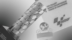 EDUSPORTS: Sejarah Trofi MotoGP, Champions Tower