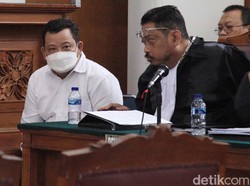 Hakim Tanya Adik Yosua: Pertama Jumpa Kuat Maruf, Kesannya Gimana?