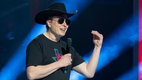 Musk Buka Blokir Akun Twitter Jurnalis usai Ramai Dikritik